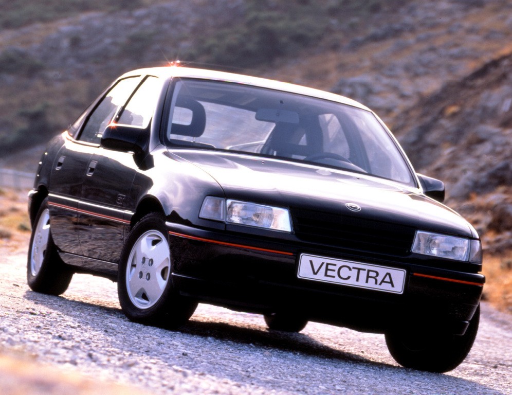Opel Vectra Hatchback photo 25
