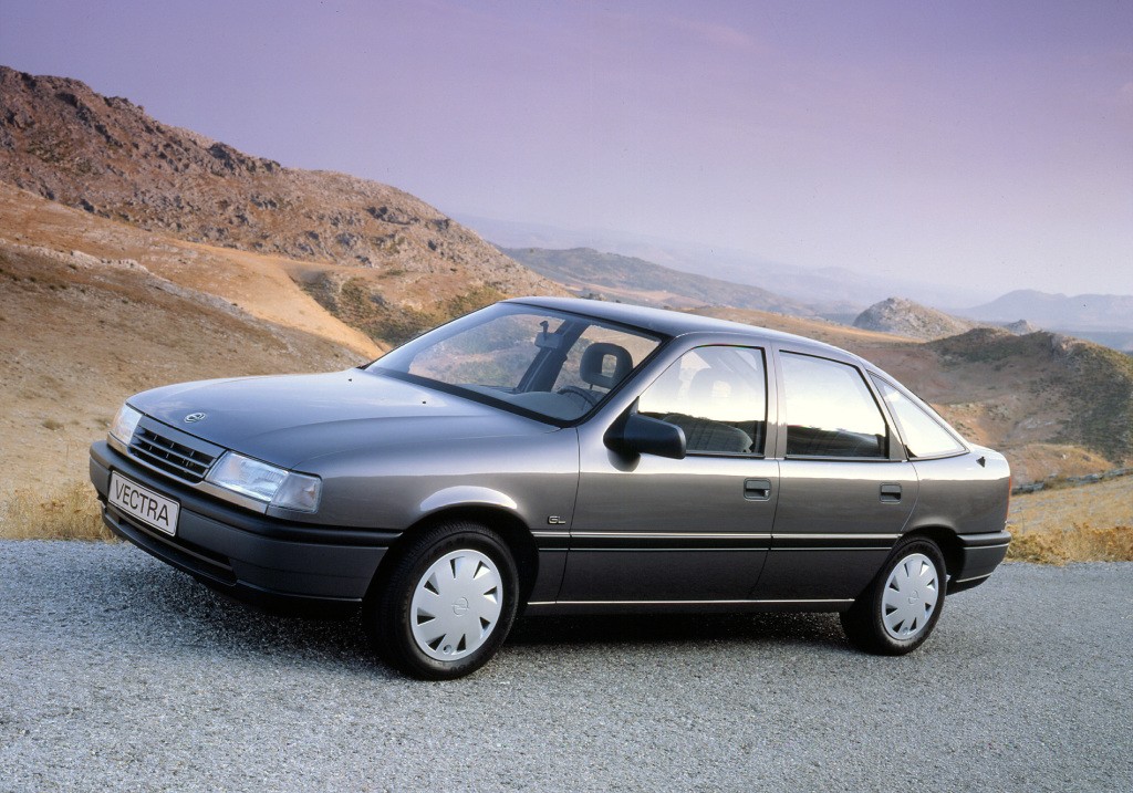 Opel Vectra Hatchback photo 30