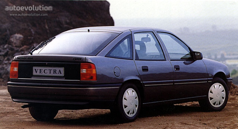 Opel Vectra Hatchback photo 2