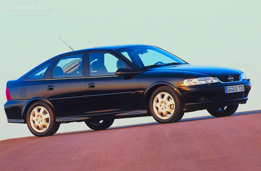 Opel Vectra Hatchback photo 6