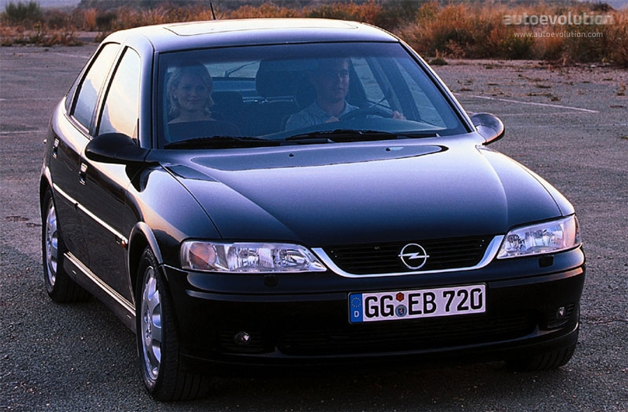 Opel Vectra Hatchback photo 7