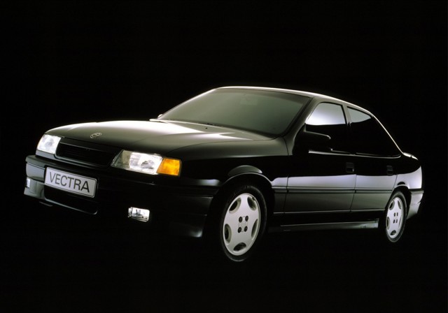 Opel Vectra Sedan foto 17