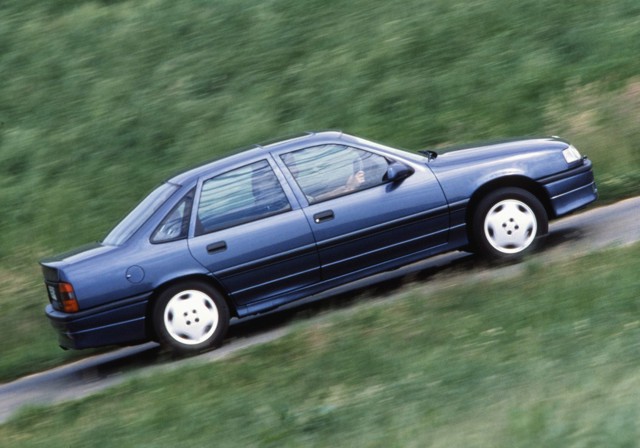 Opel Vectra Sedan foto 18