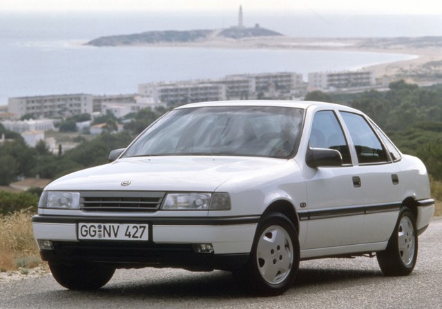 Opel Vectra Sedan foto 25