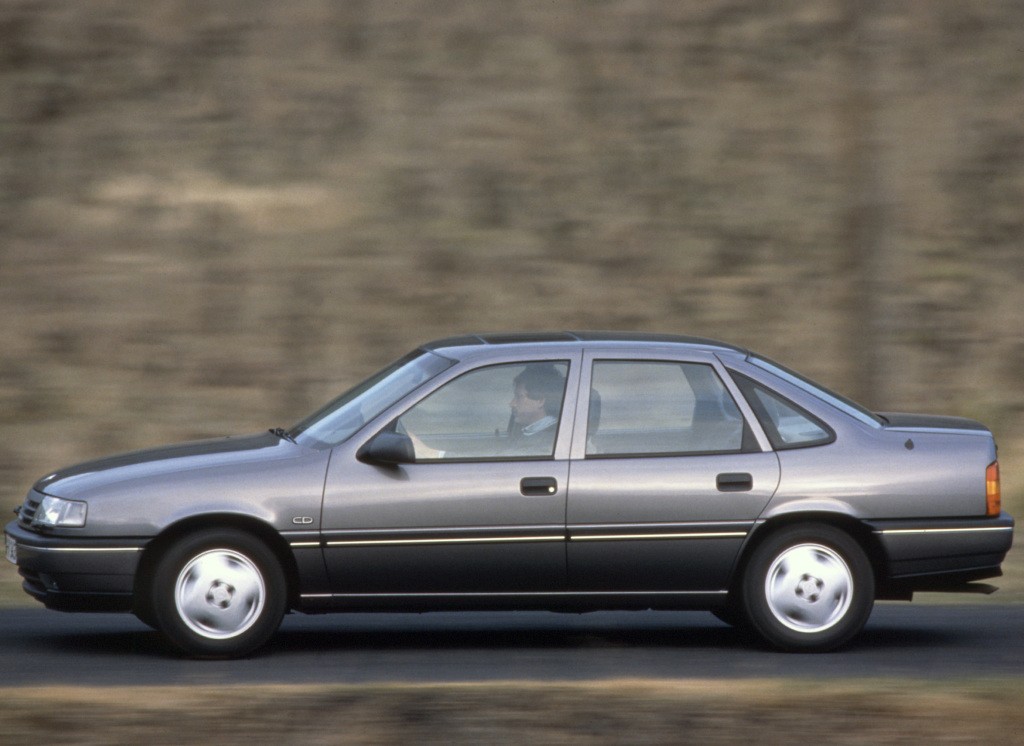 Opel Vectra Sedan photo 29