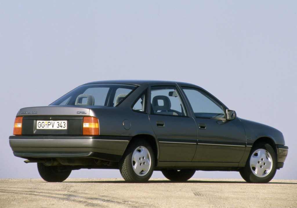Opel Vectra Sedan photo 31