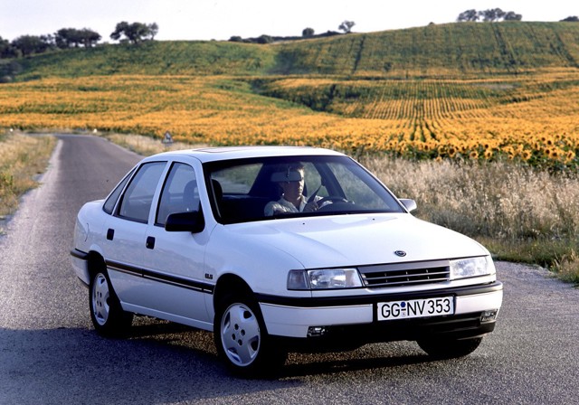 Opel Vectra Sedan foto 41