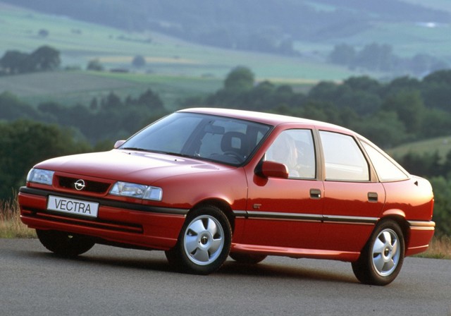 Opel Vectra Sedan foto 10
