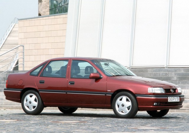 Opel Vectra Sedan foto 18