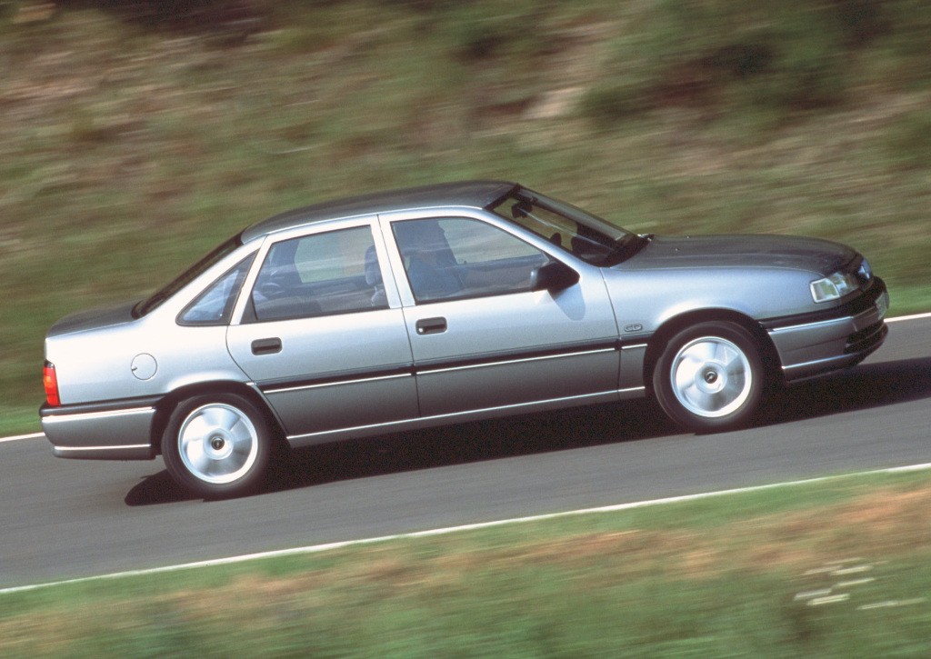 Opel Vectra Sedan photo 24