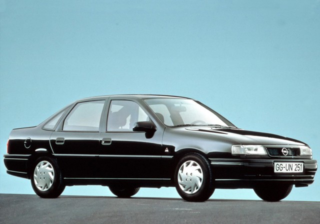 Opel Vectra Sedan foto 25