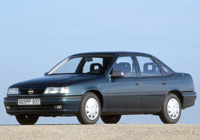 Opel Vectra Sedan foto 28