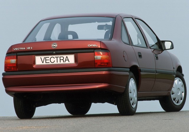 Opel Vectra Sedan foto 29