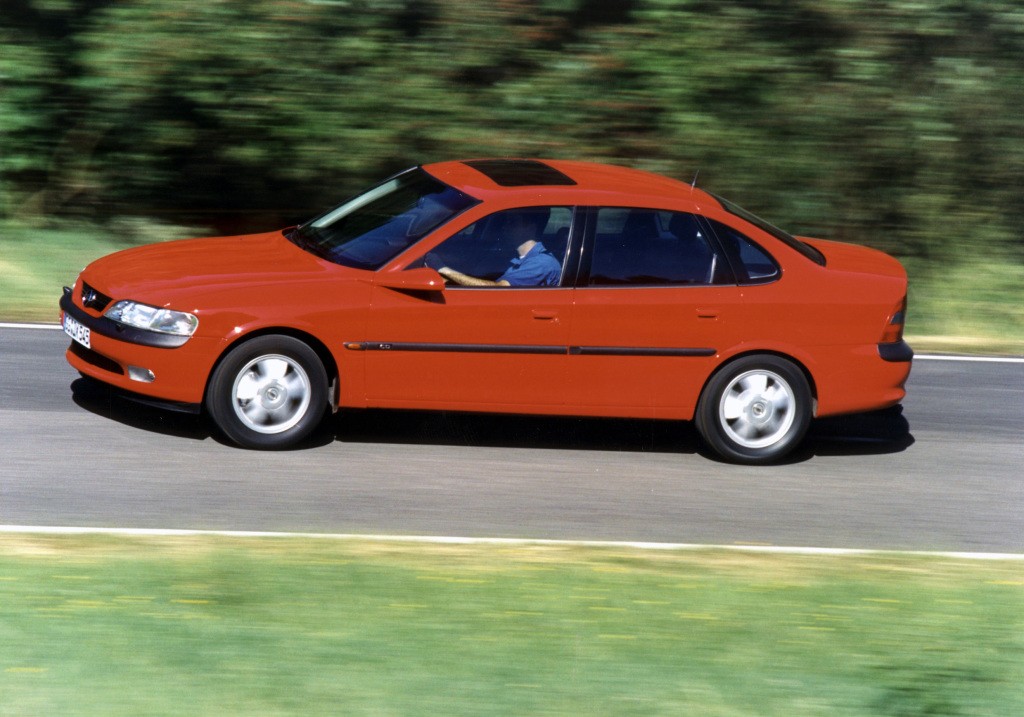 Opel Vectra Sedan photo 9