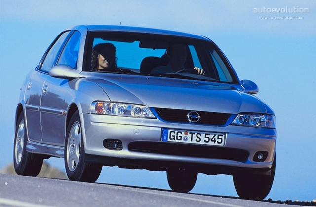 Opel Vectra Sedan foto 5
