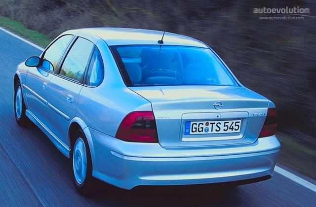 Opel Vectra Sedan foto 4