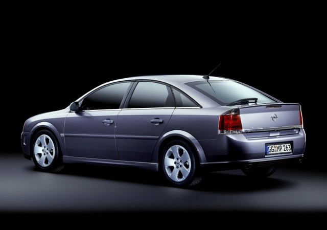 Opel Vectra Sedan photo 13