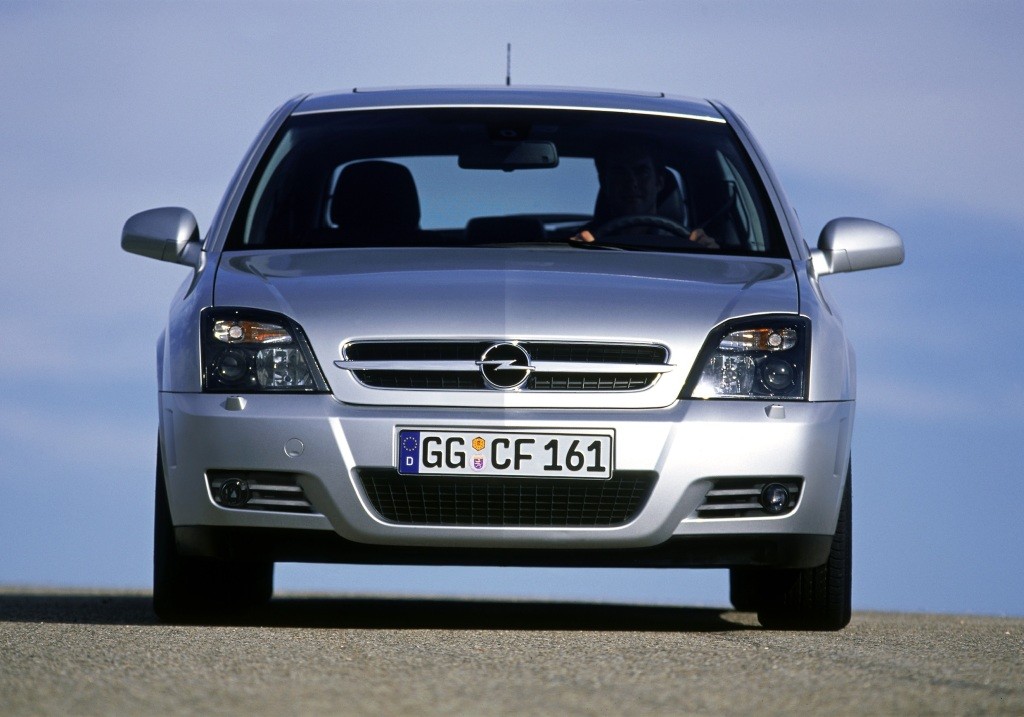 Opel Vectra Sedan photo 23