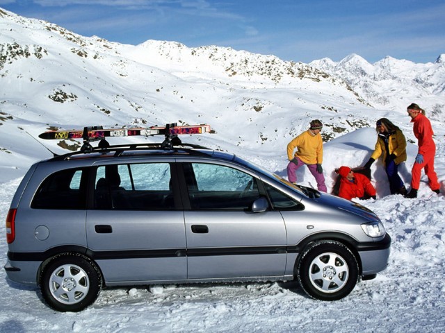 Opel Zafira Foto 12