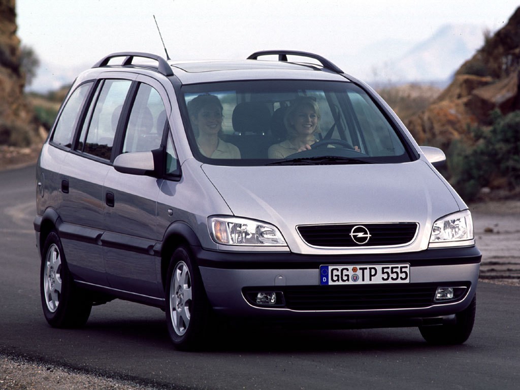 Opel Zafira photo 8
