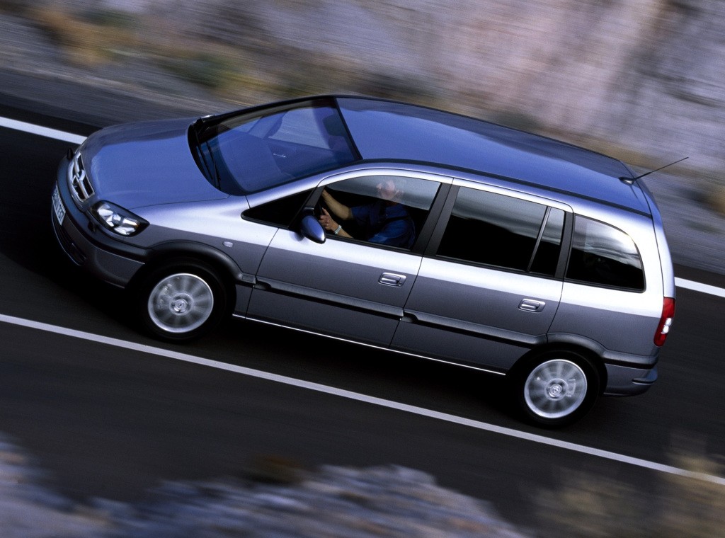 Opel Zafira photo 7