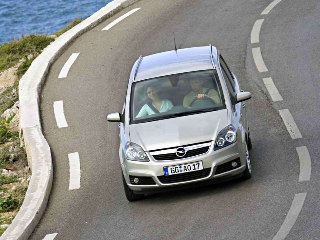 Opel Zafira photo 13
