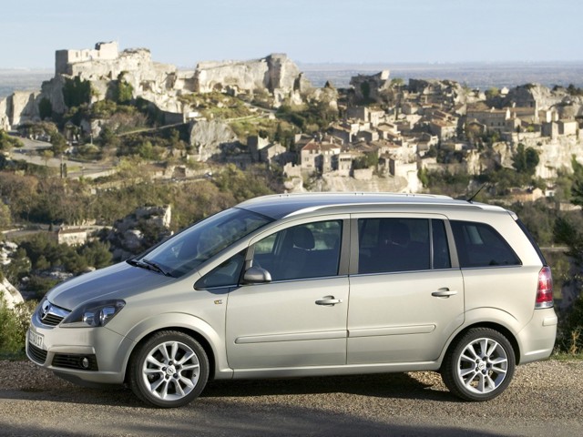 Opel Zafira Foto 15