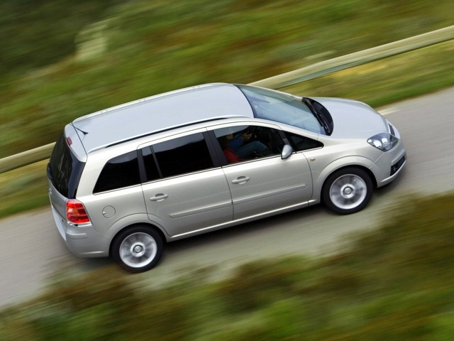 Opel Zafira Foto 16