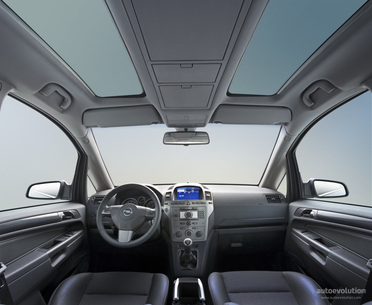 Opel Zafira photo 26