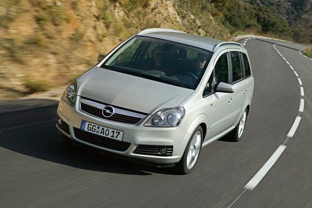 Opel Zafira photo 20