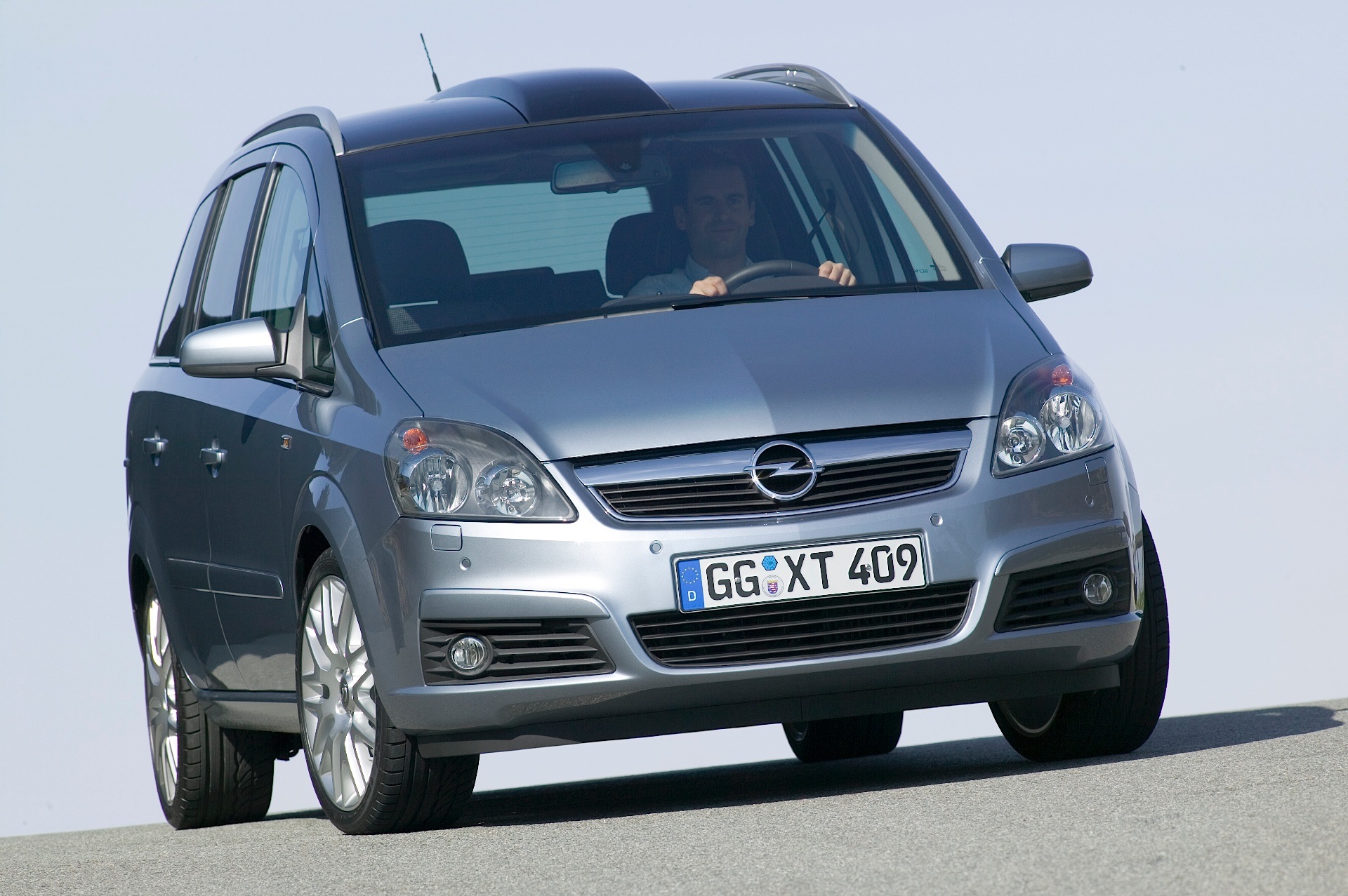 Opel Zafira photo 23