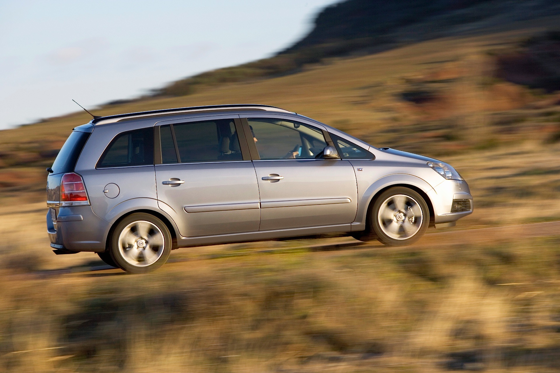 Opel Zafira photo 27