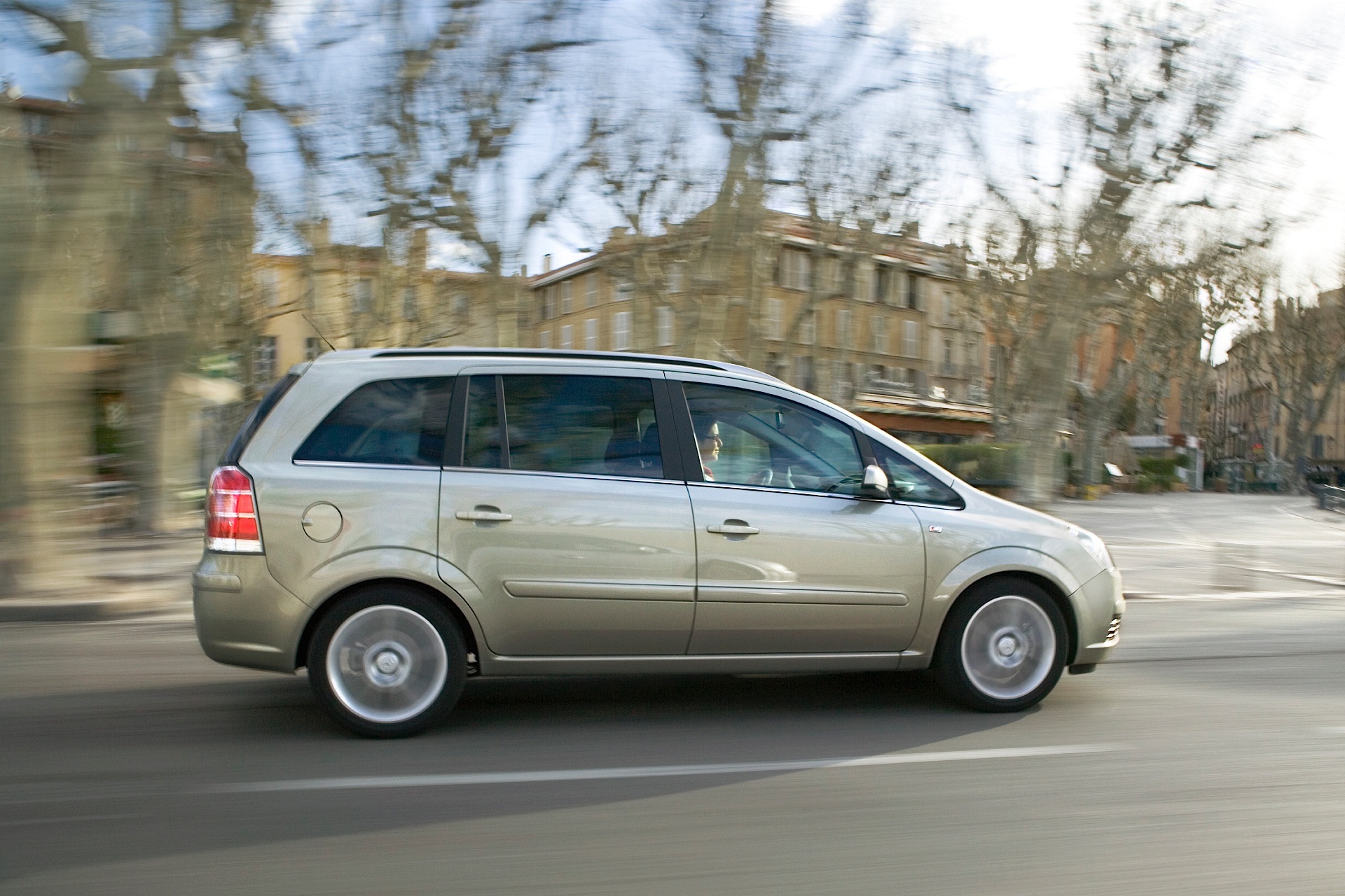 Opel Zafira photo 33