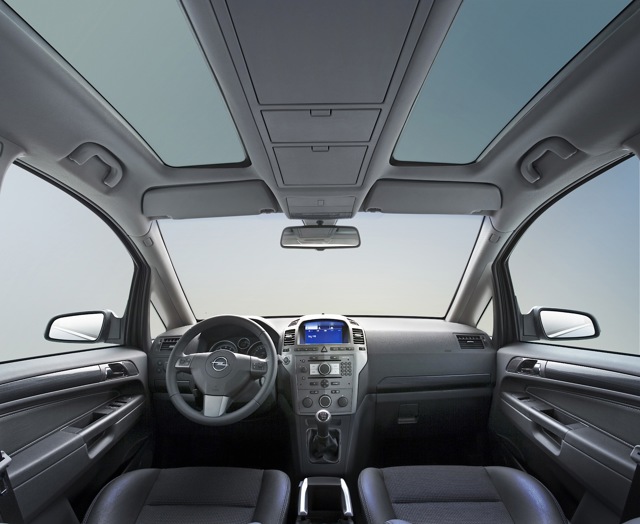 Opel Zafira photo 49