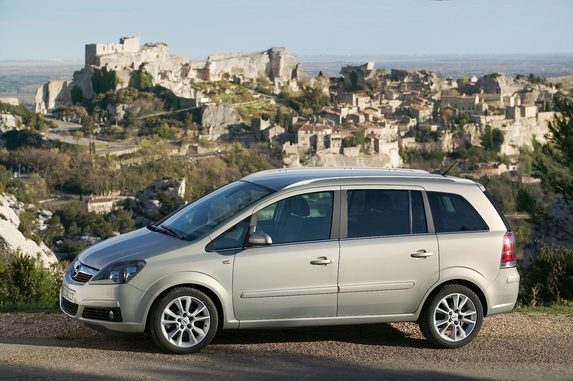 Opel Zafira photo 35