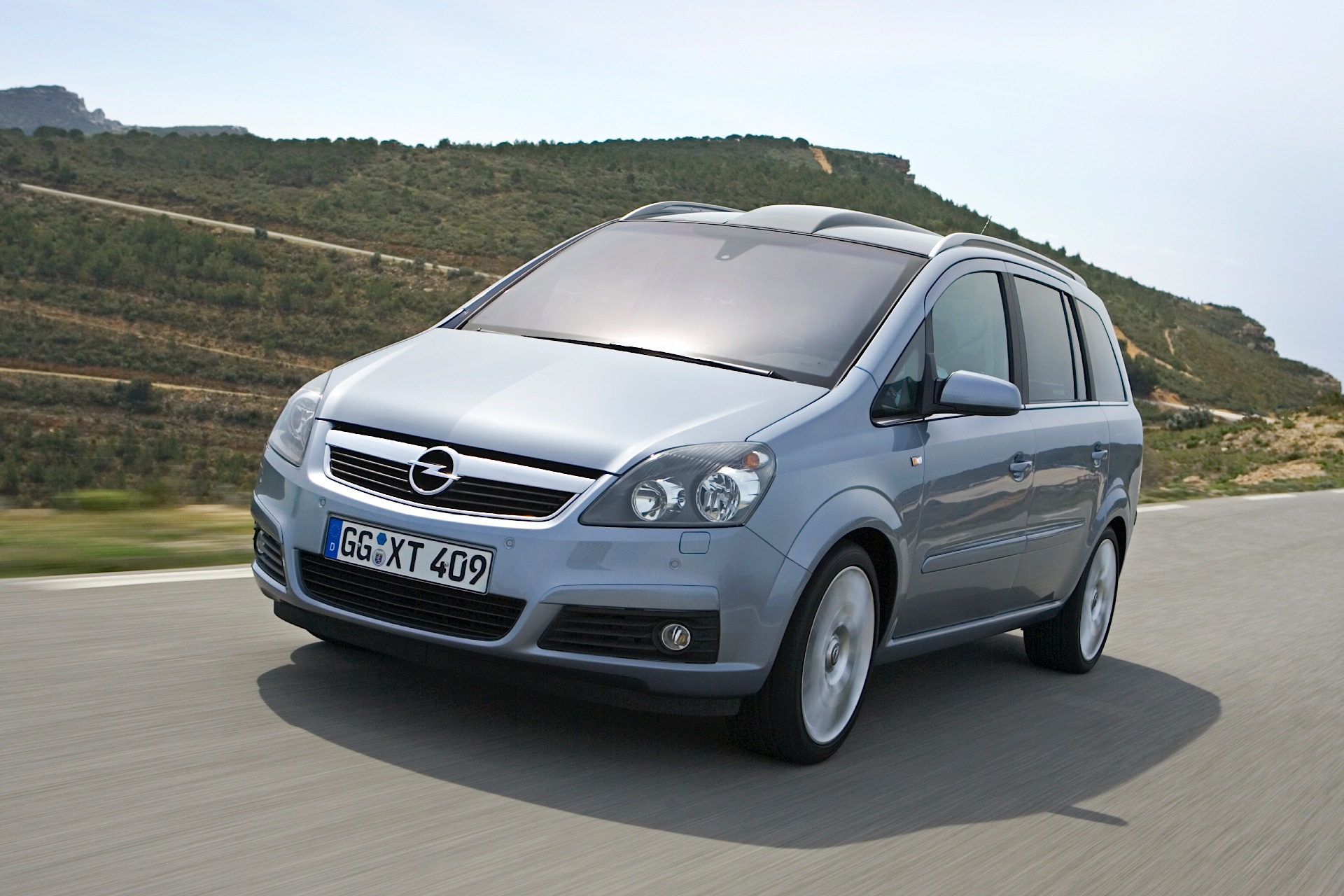 Opel Zafira photo 36