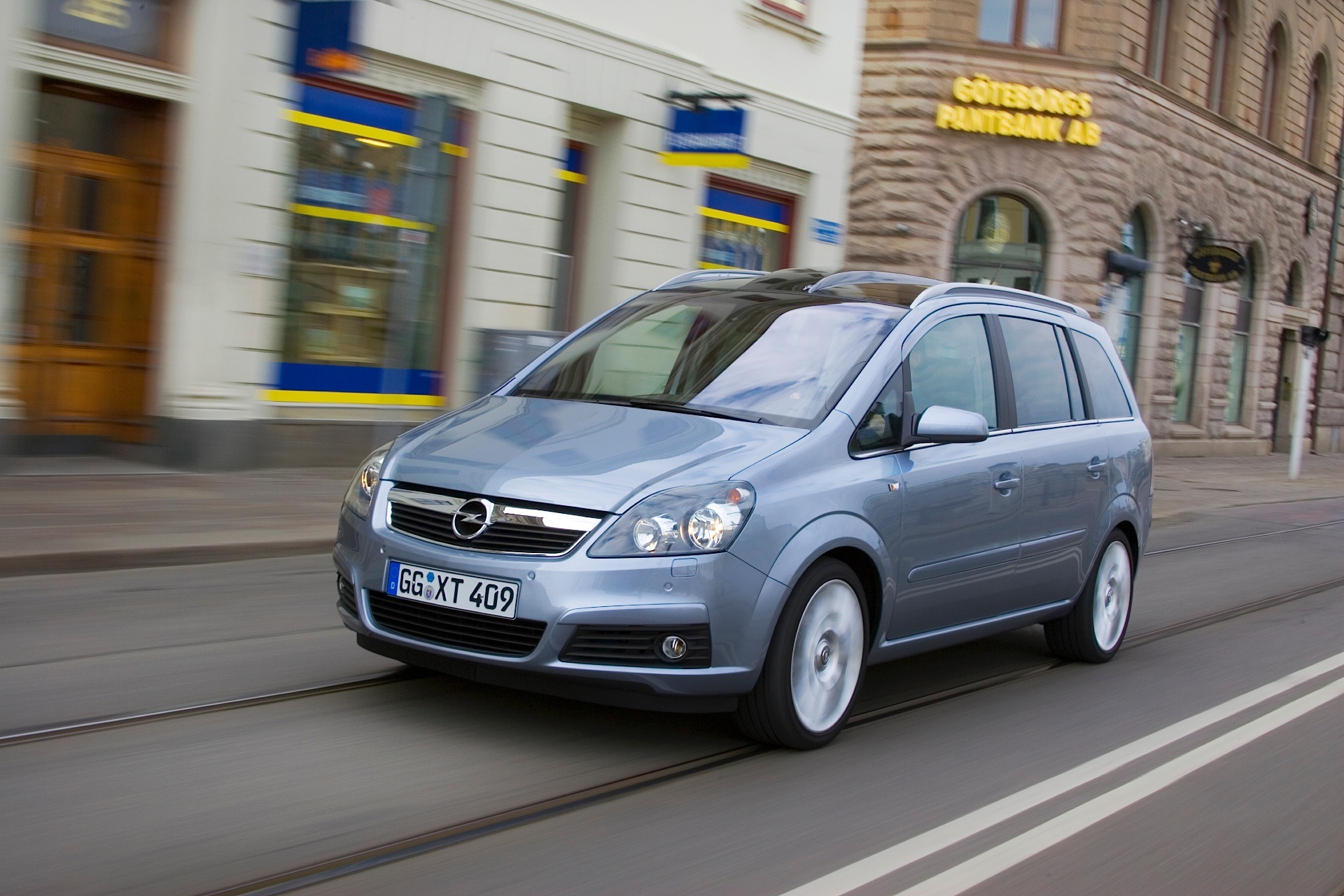 Opel Zafira photo 41