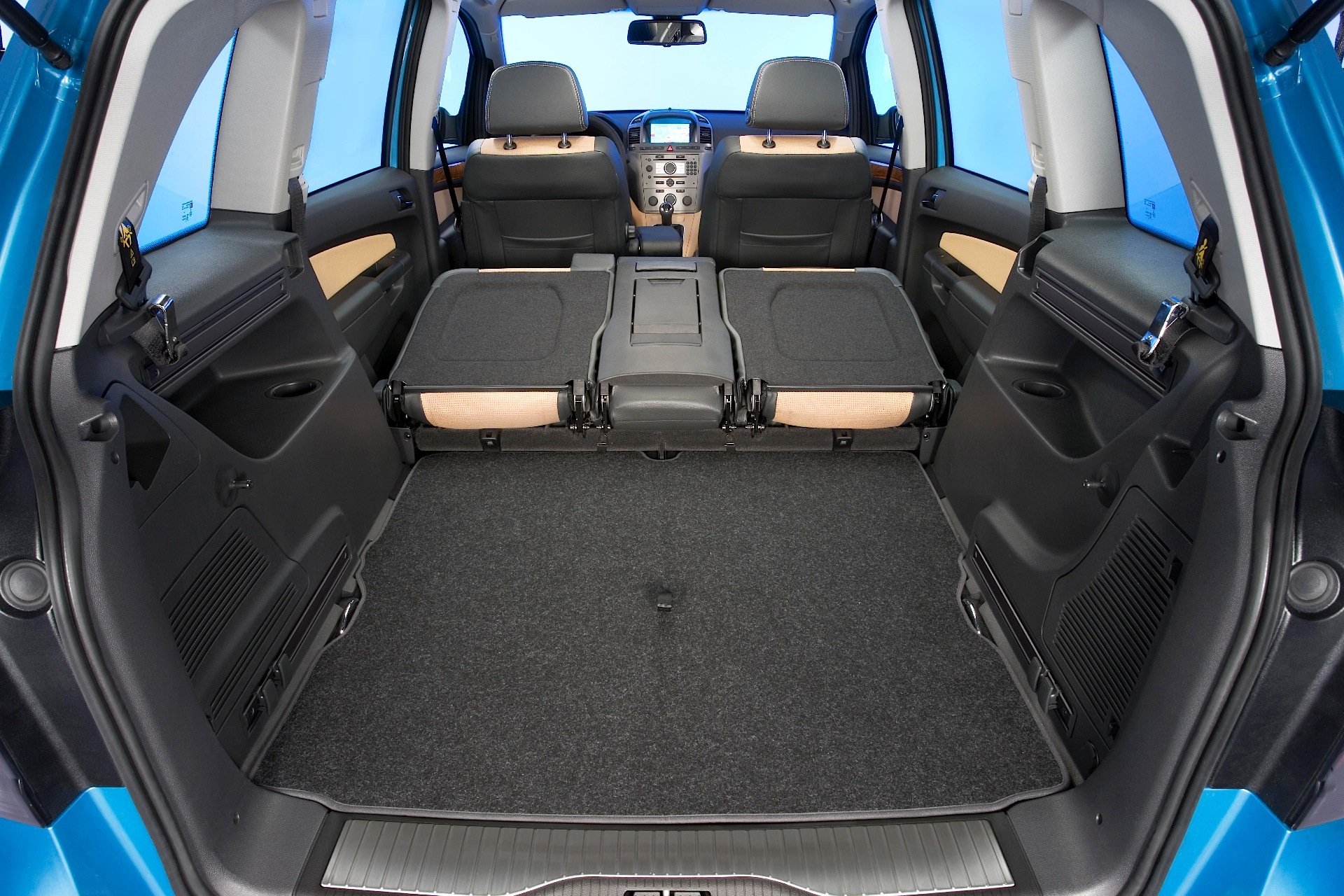 Opel Zafira photo 68