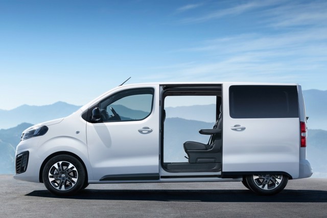 Opel Zafira foto 7
