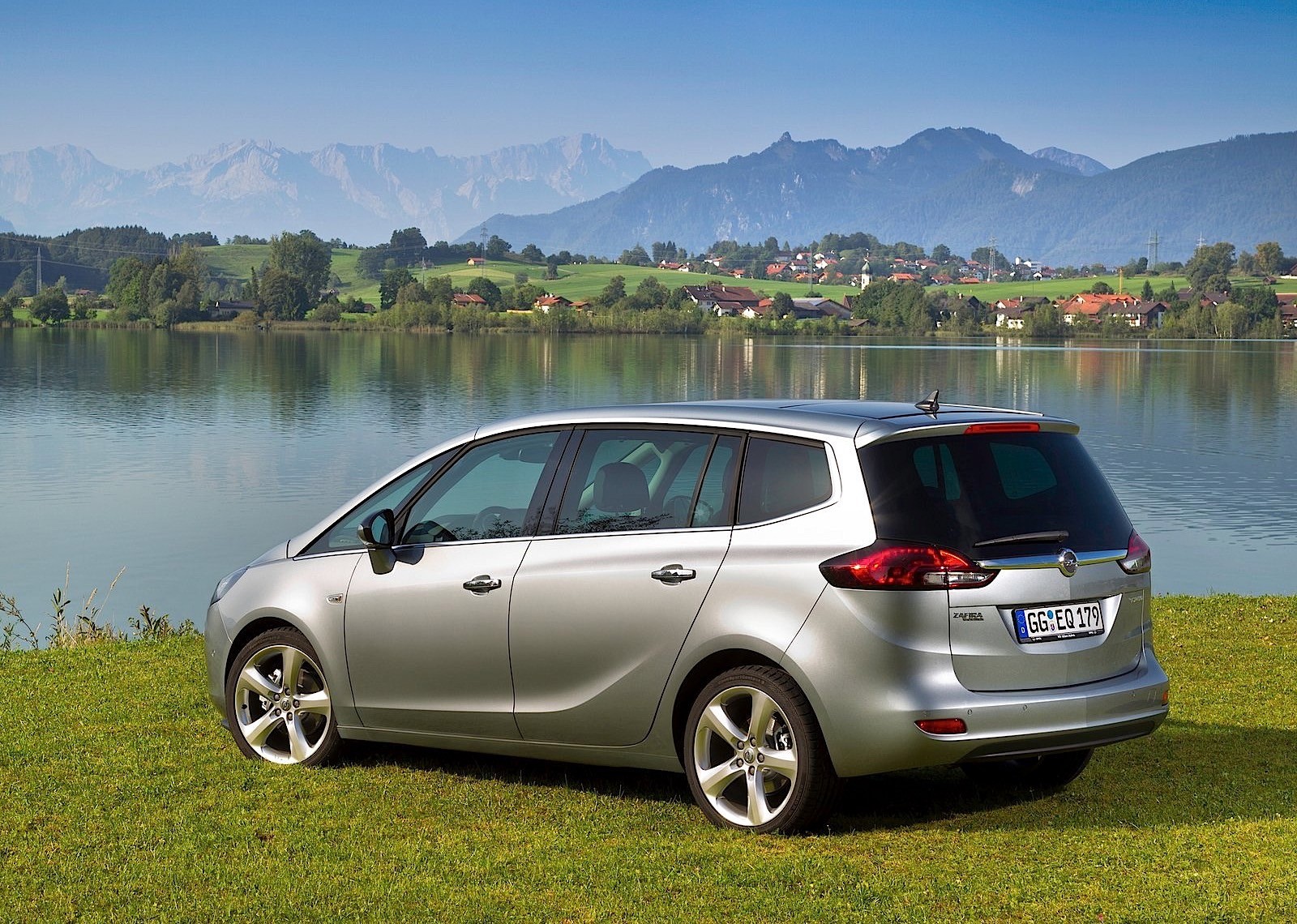 Opel Zafira photo 17