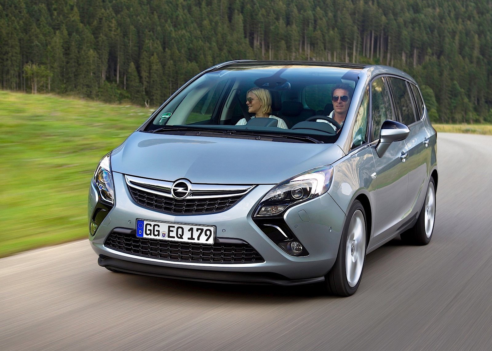 Opel Zafira photo 25