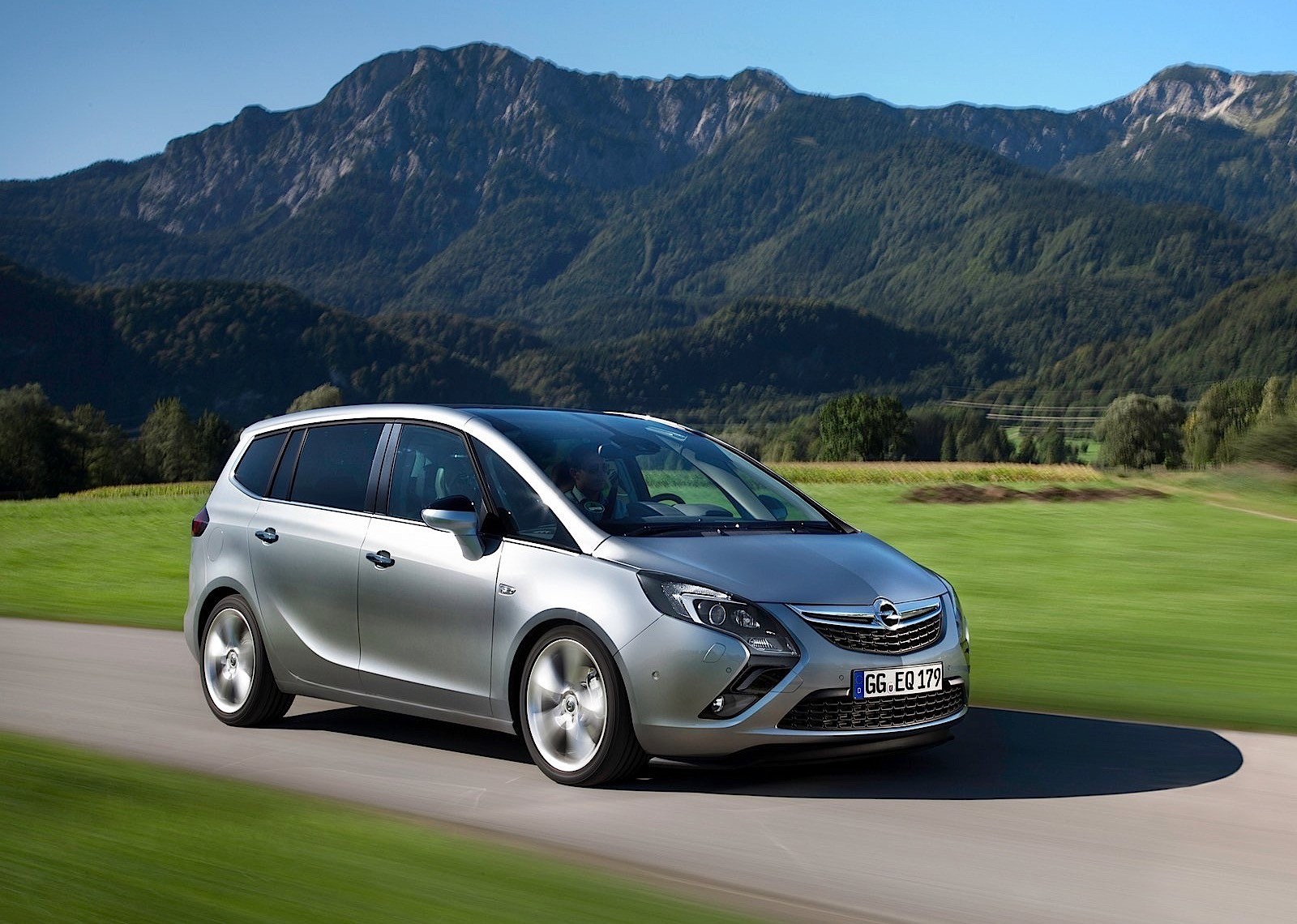 Opel Zafira photo 29