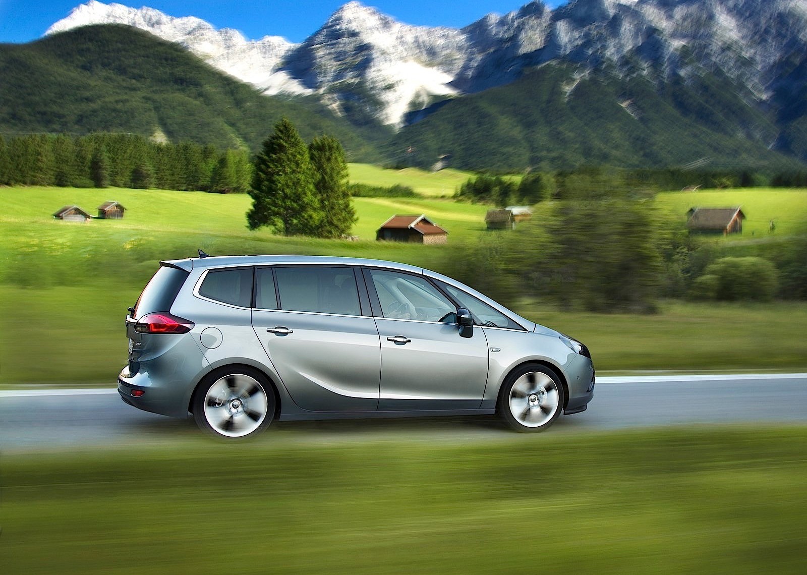 Opel Zafira photo 35
