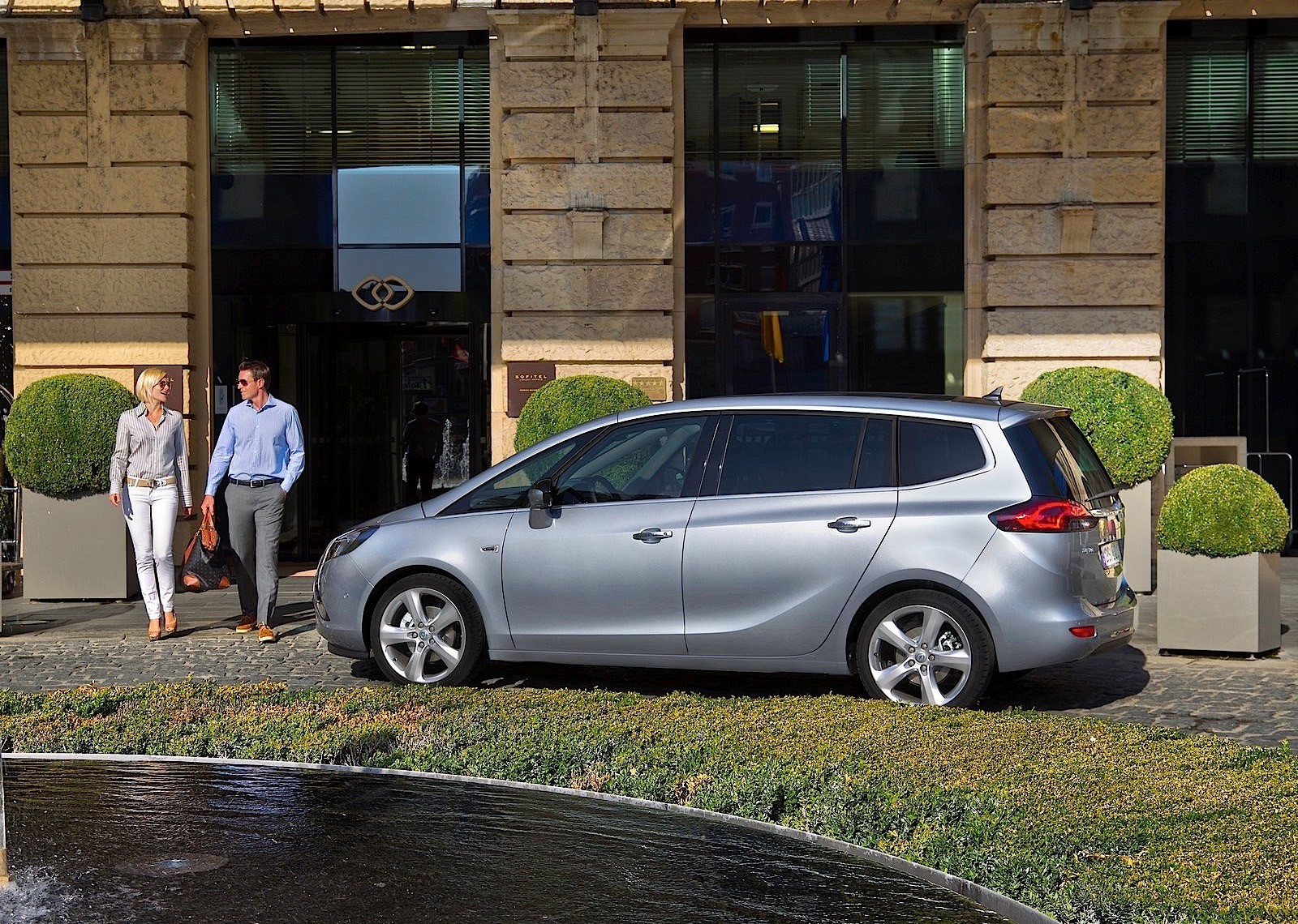 Opel Zafira photo 39