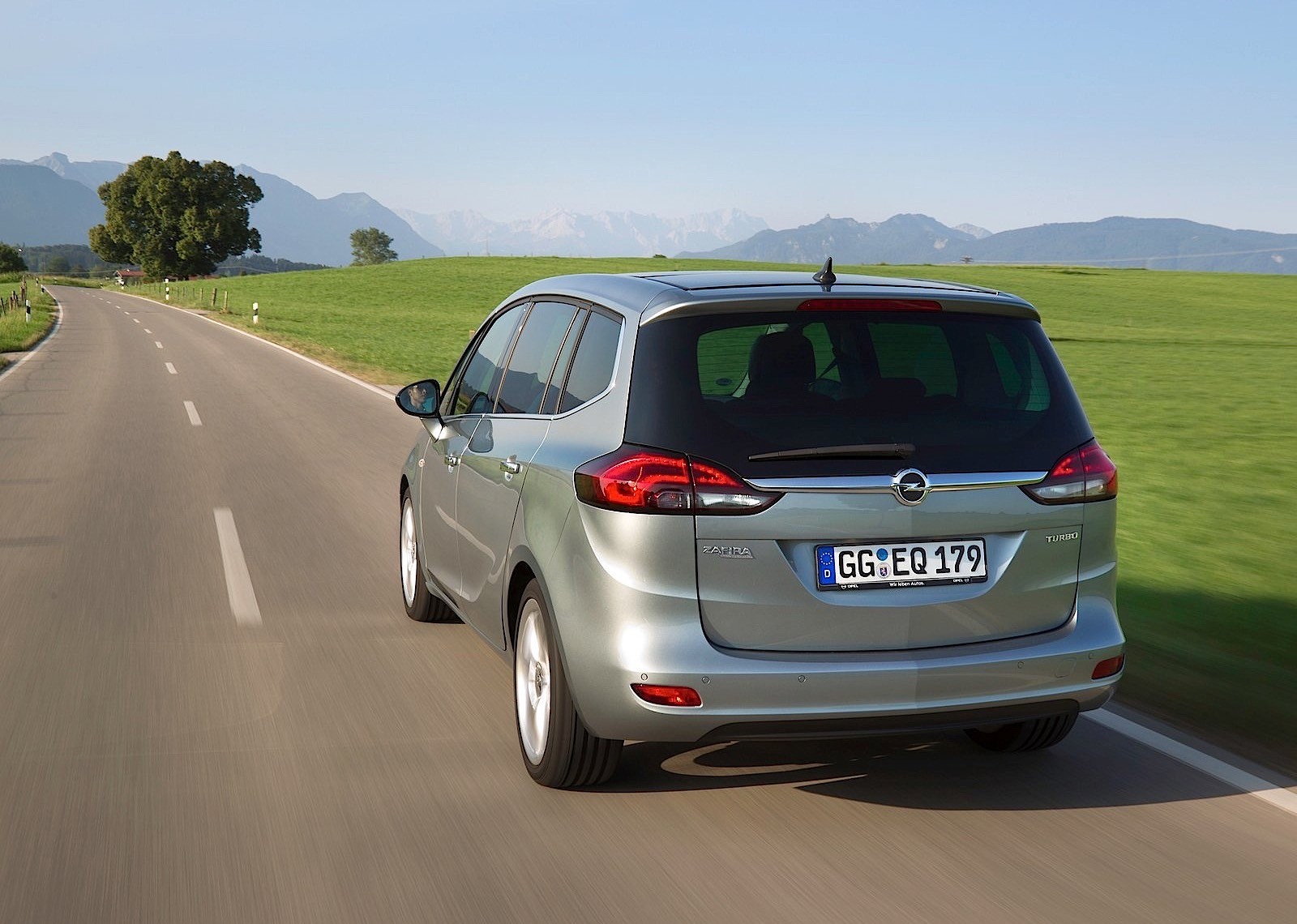 Opel Zafira photo 44