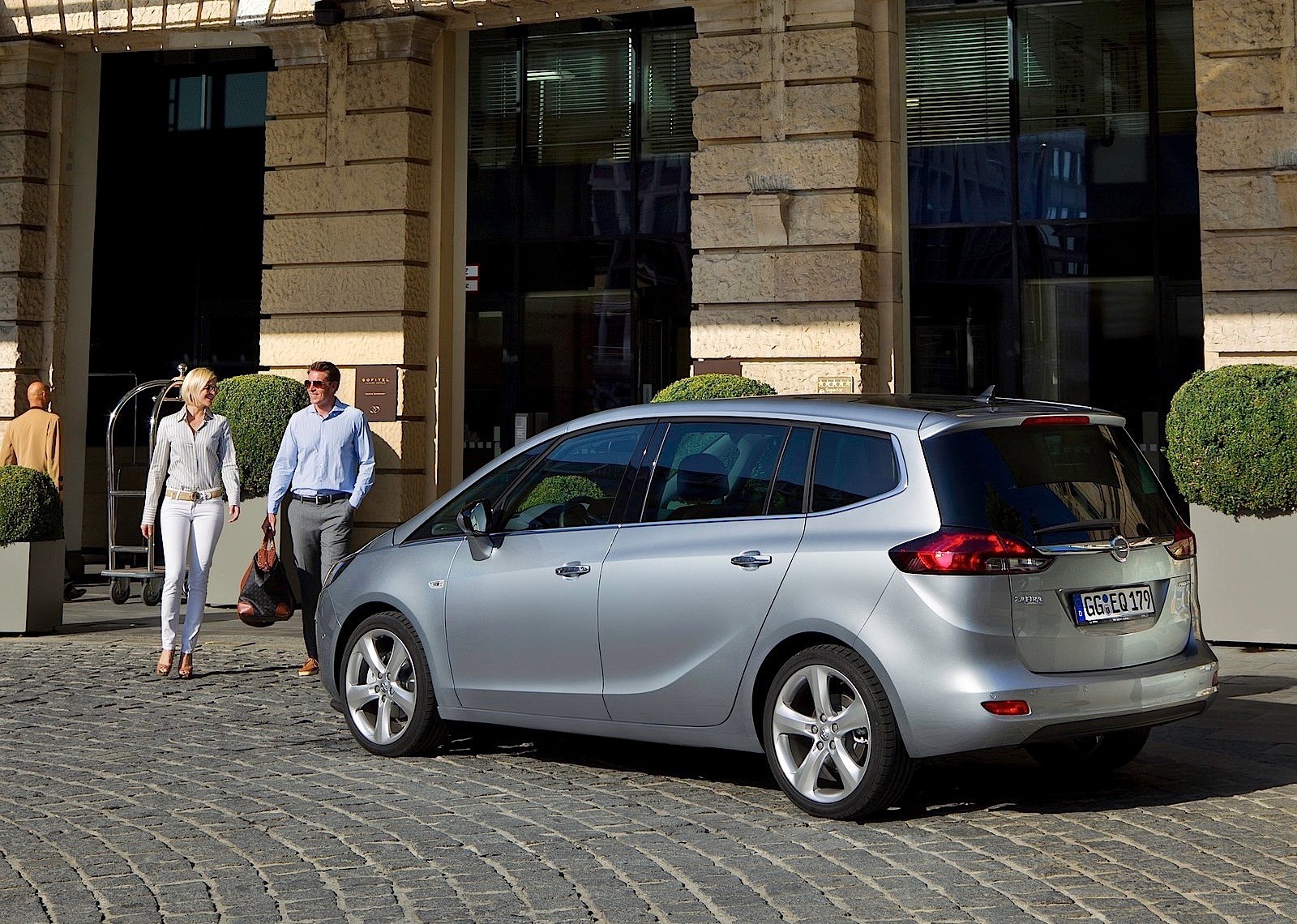 Opel Zafira photo 45