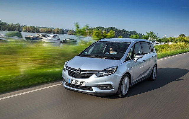 Opel Zafira photo 7
