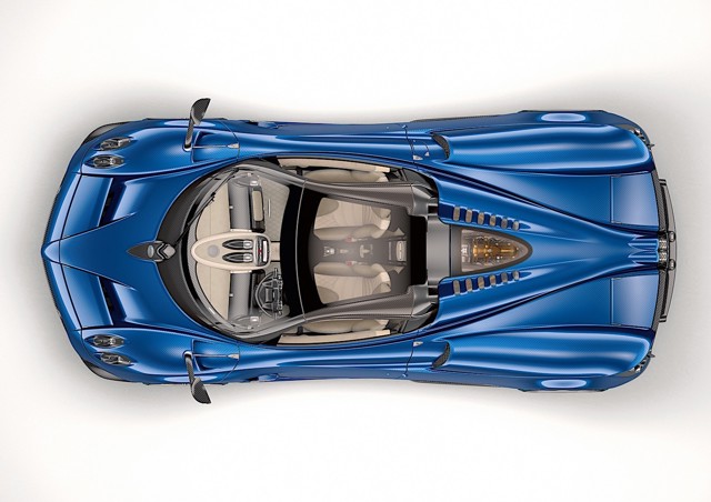 Pagani Huayra Roadster photo 2