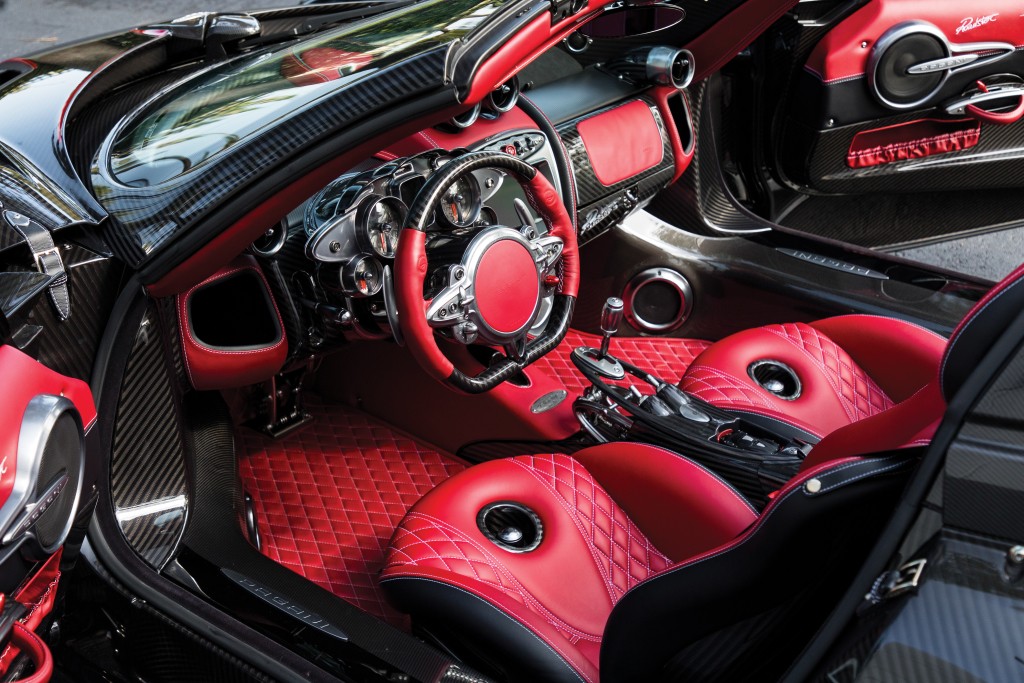 Pagani Huayra Roadster photo 49