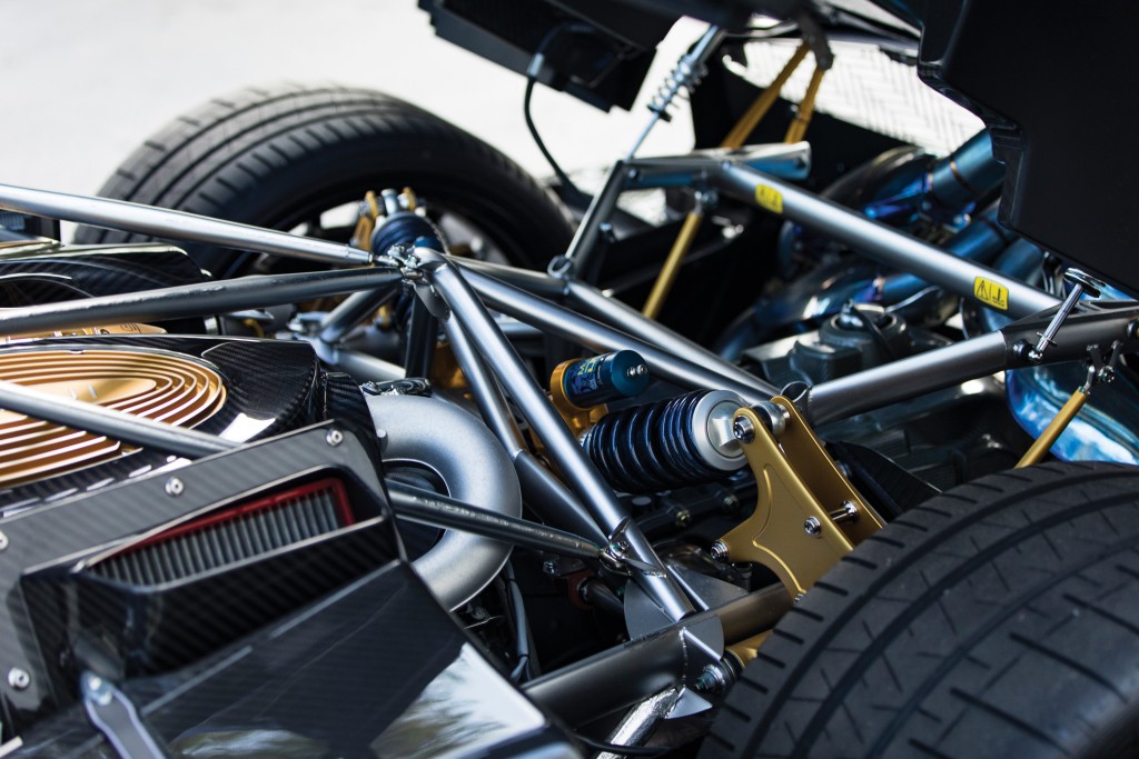 Pagani Huayra Roadster photo 60